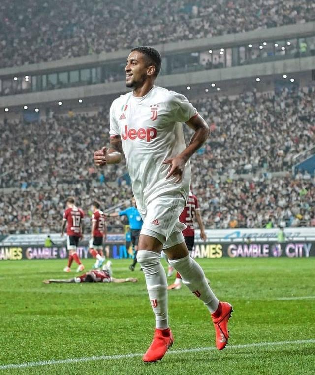 但他们通过 但他们通过